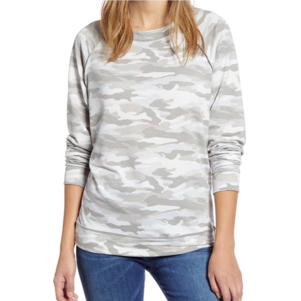 Caslon Long Sleeve Camo Print T-Shirt, Raglan Sleeves, Exposed Seams, Size S